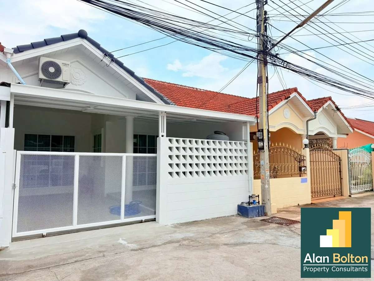 Newly Renovated House for Sale in East Pattaya photo 14