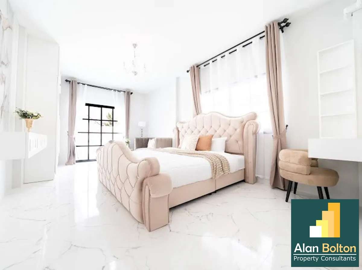 All New Fully Renovated 4 Bed 3 Bath Pool Villa In East Pattaya photo 9