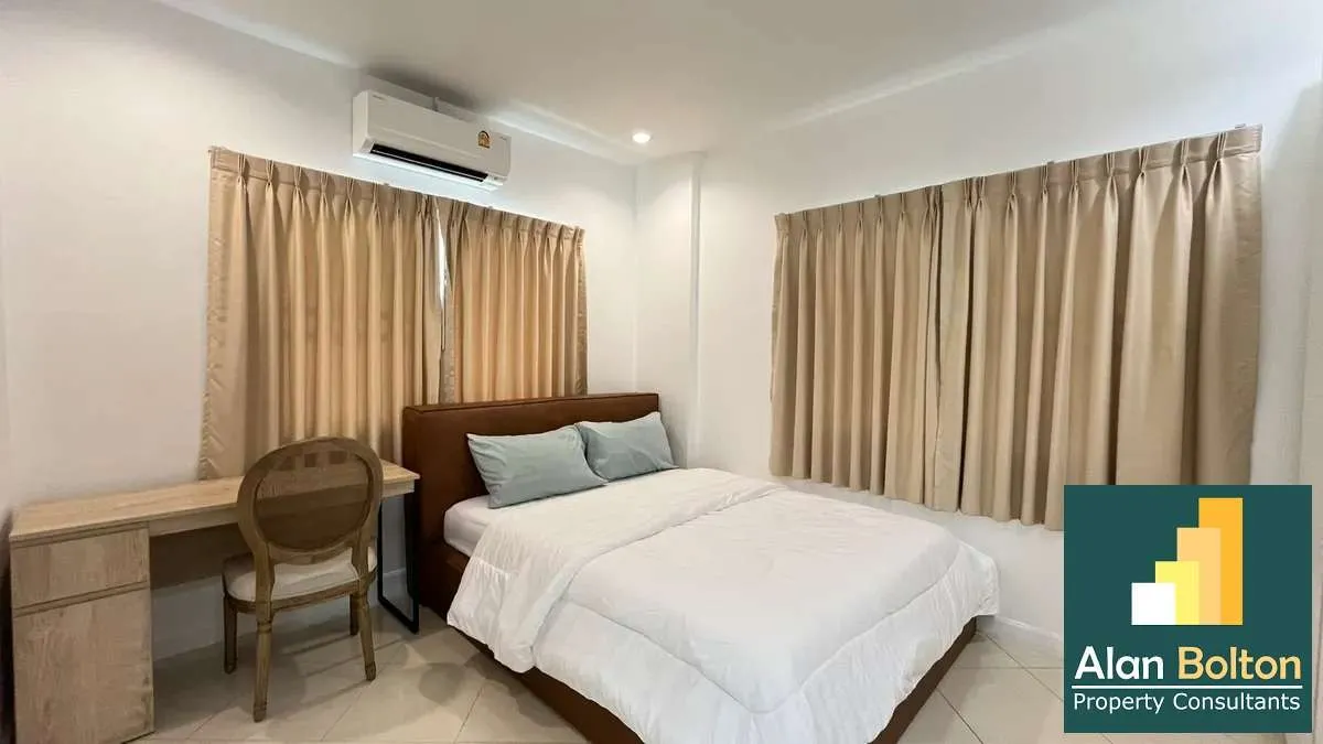 3 Bedrooms 2 Bathrooms in East Pattaya photo 18