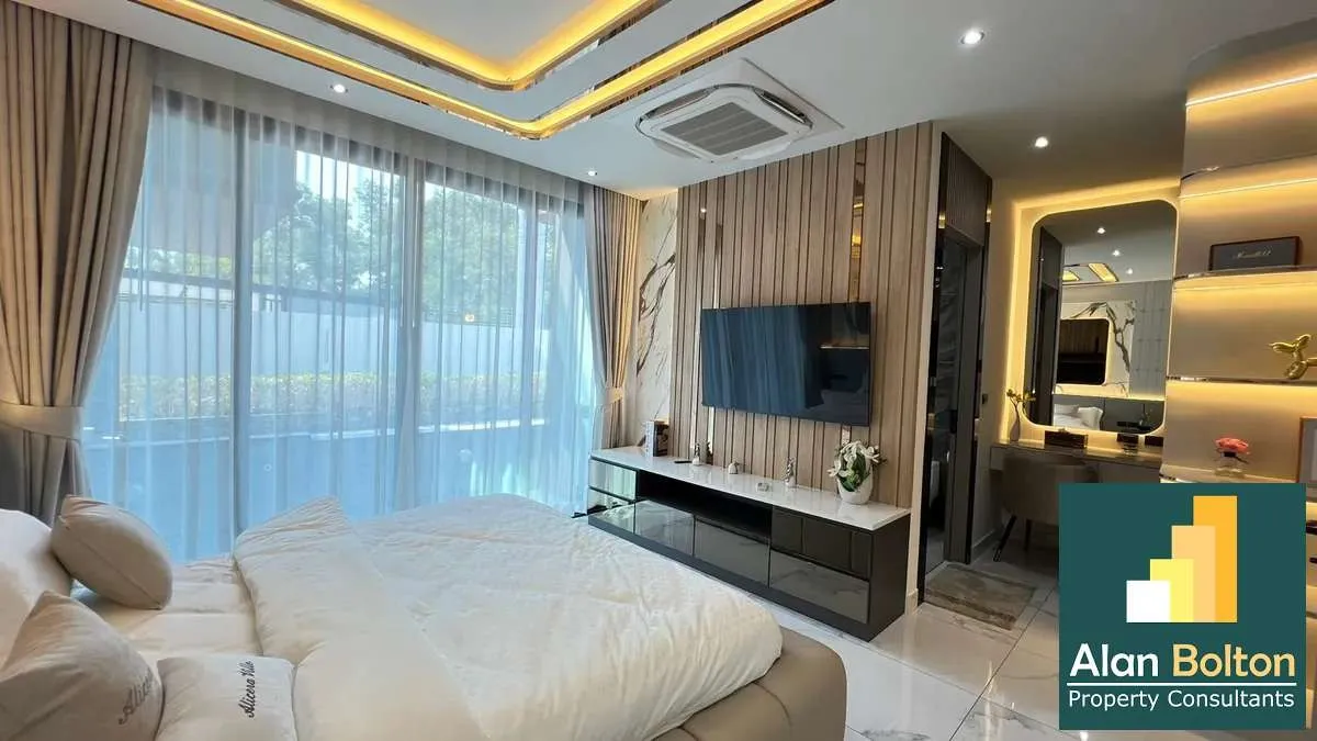 Modern Luxury Pool Villa 5 Bedrooms 7 Bathrooms in East Pattaya photo 26