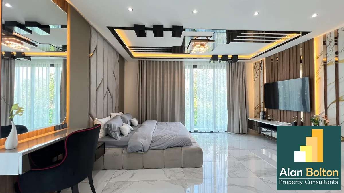 Modern Luxury Pool Villa 5 Bedrooms 7 Bathrooms in East Pattaya photo 20