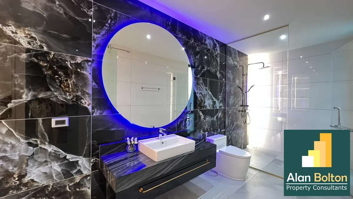 Modern Luxury Pool Villa 5 Bedrooms 7 Bathrooms in East Pattaya photo 8