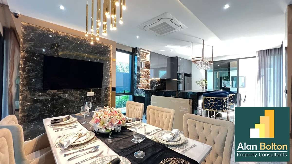 Modern Luxury Pool Villa 5 Bedrooms 7 Bathrooms in East Pattaya photo 6