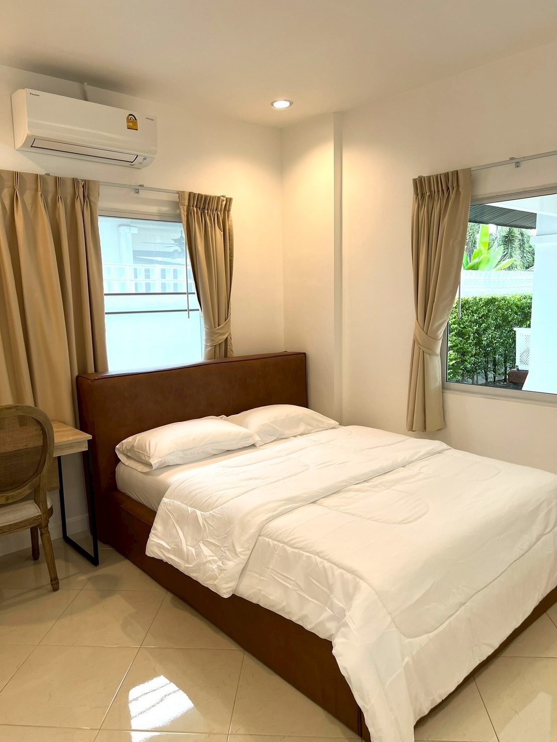 Modern Luxury Pool Villa 5 Bedrooms 7 Bathrooms in East Pattaya photo 53