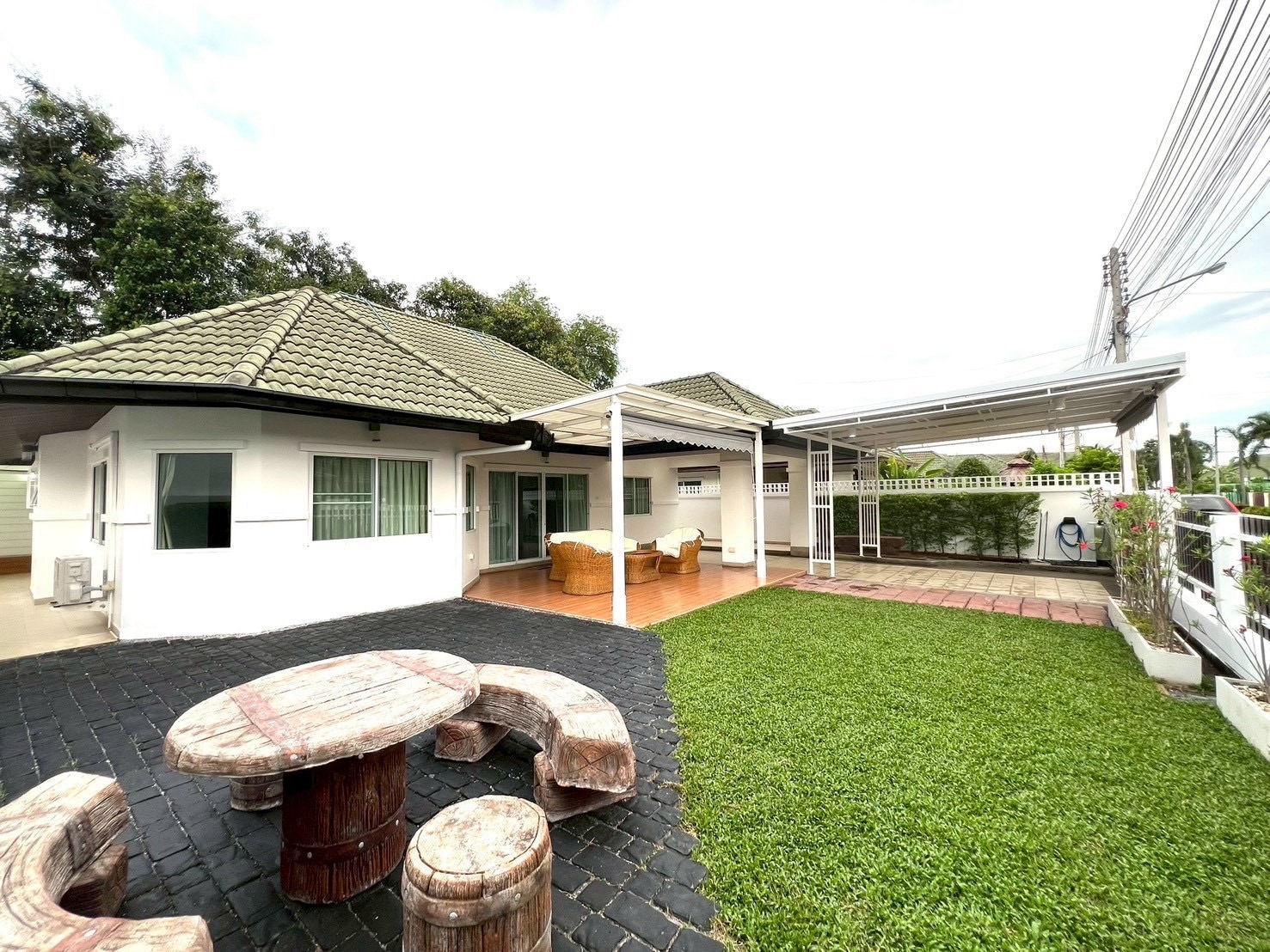 Modern Luxury Pool Villa 5 Bedrooms 7 Bathrooms in East Pattaya photo 35