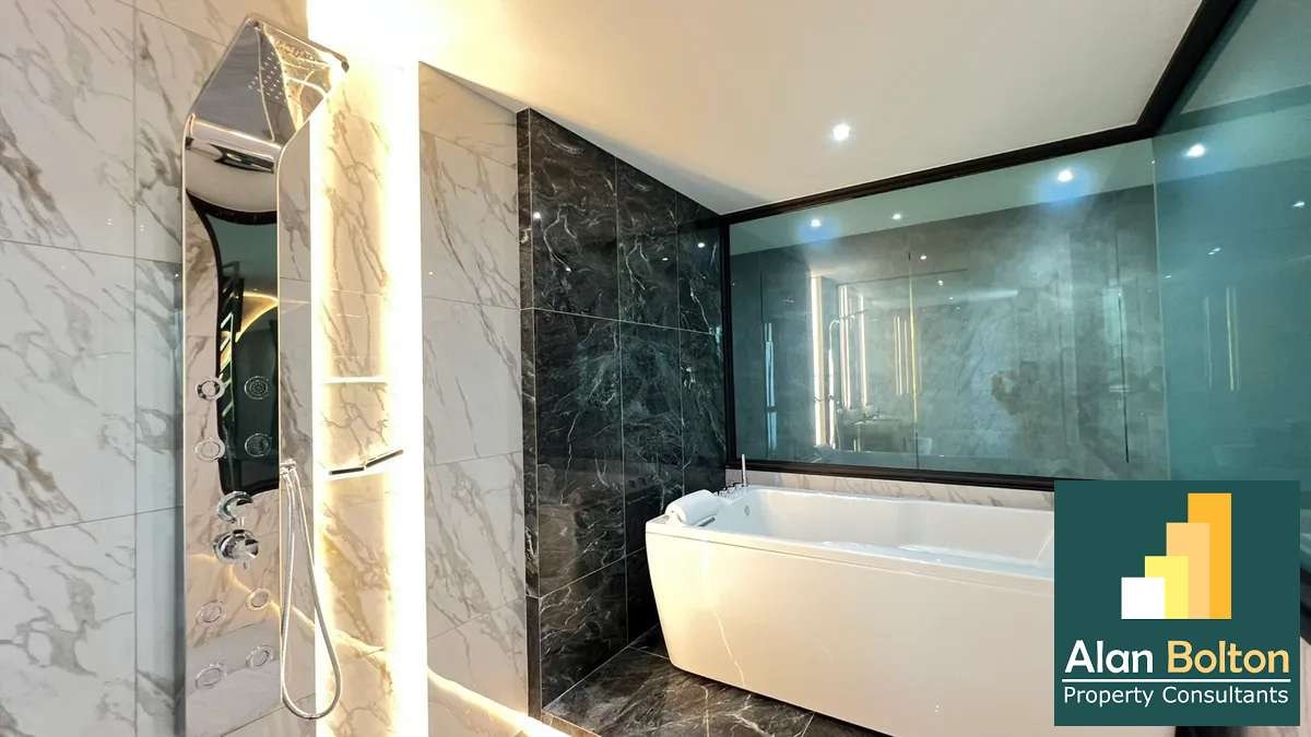 Modern Luxury Pool Villa 5 Bedrooms 7 Bathrooms in East Pattaya photo 5