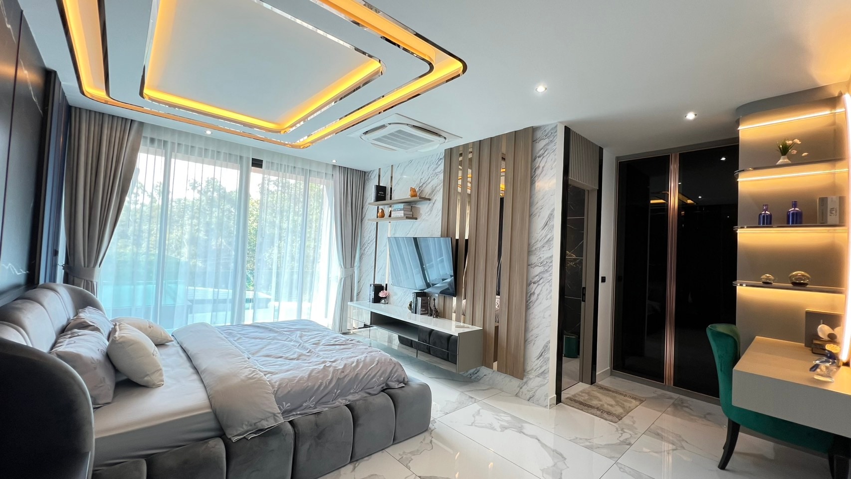 Modern Luxury Pool Villa 5 Bedrooms 7 Bathrooms in East Pattaya photo 75