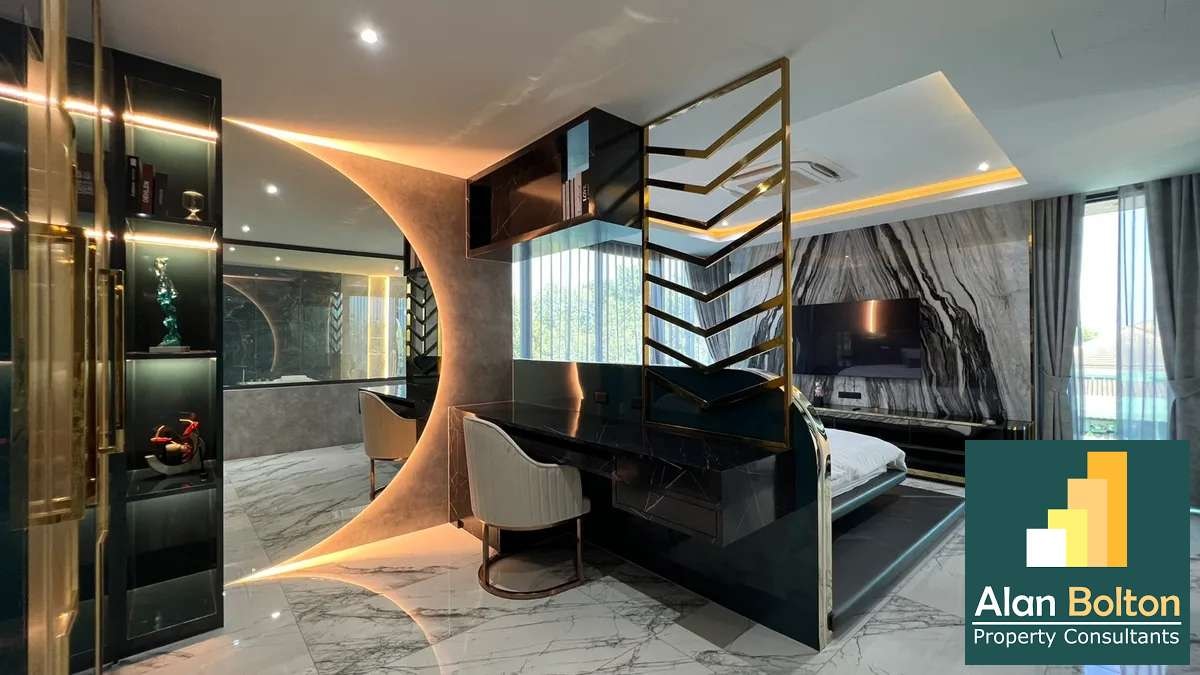 Modern Luxury Pool Villa 5 Bedrooms 7 Bathrooms in East Pattaya photo 28