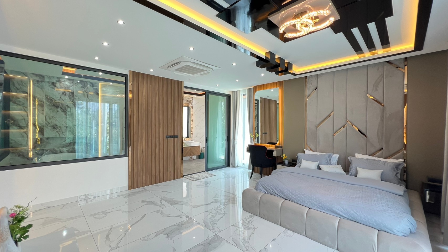 Modern Luxury Pool Villa 5 Bedrooms 7 Bathrooms in East Pattaya photo 80