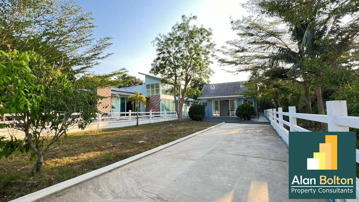 Newly renovated 2 Bedrooms 2 Bathrooms in Mapprachan photo 9