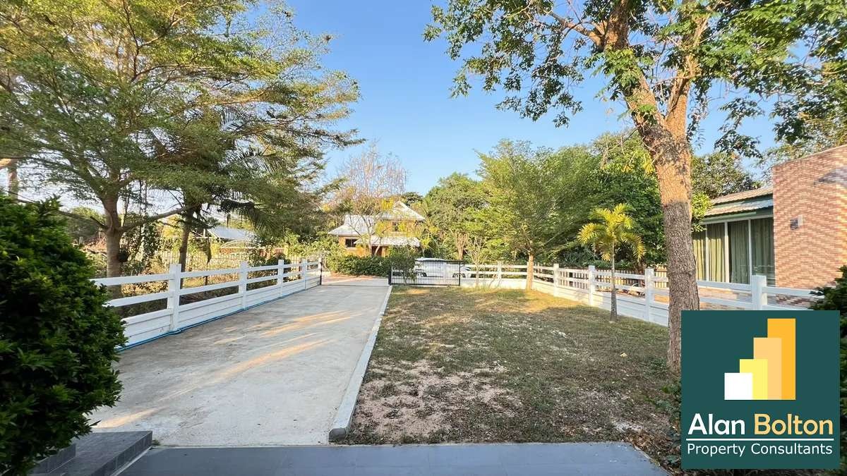 Newly renovated 2 Bedrooms 2 Bathrooms in Mapprachan photo 8