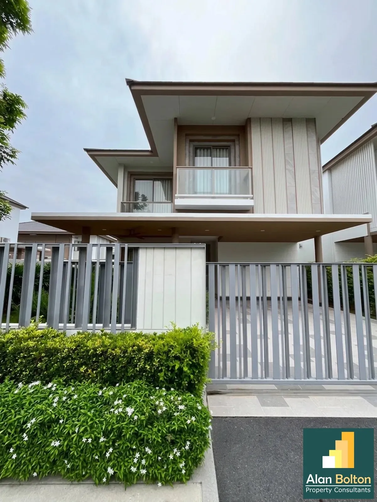 Modern House For Rent