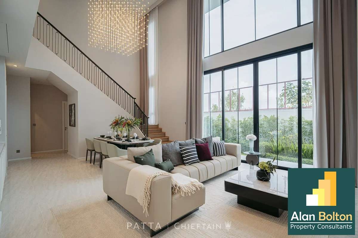 4 Bedrooms House For rent Near International School