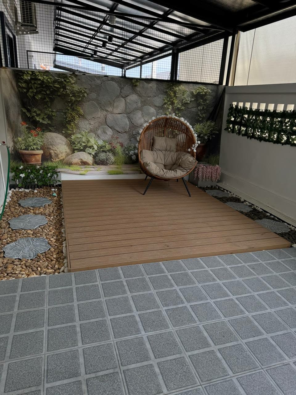 Like New 2 Bed 1 Bath Townhouse In North Pattaya photo 24