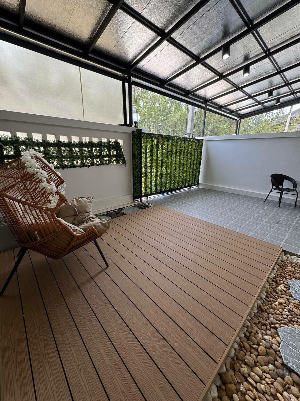 Like New 2 Bed 1 Bath Townhouse In North Pattaya photo 25