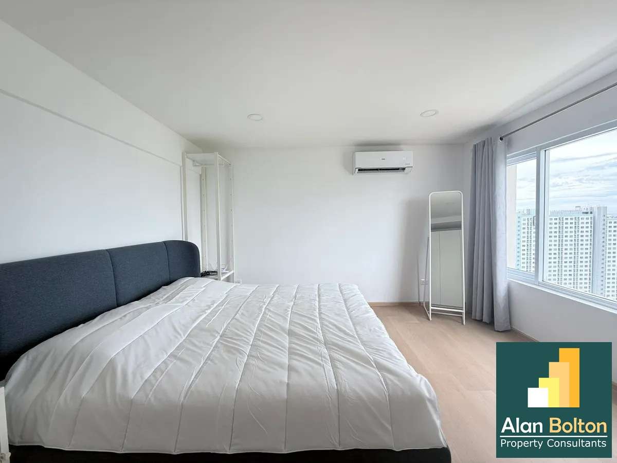 Large balcony with a sea view for rent in Jomtien photo 9