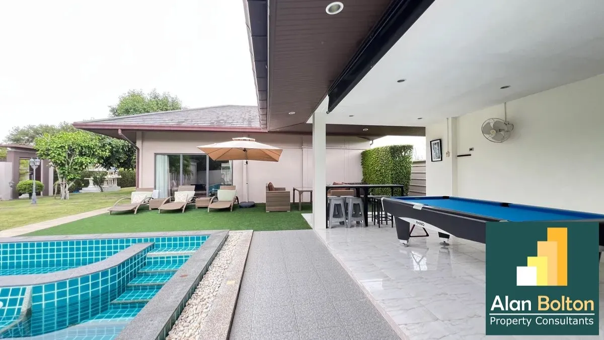 Beautiful Pool Villa For Rent In Huay-yai photo 21