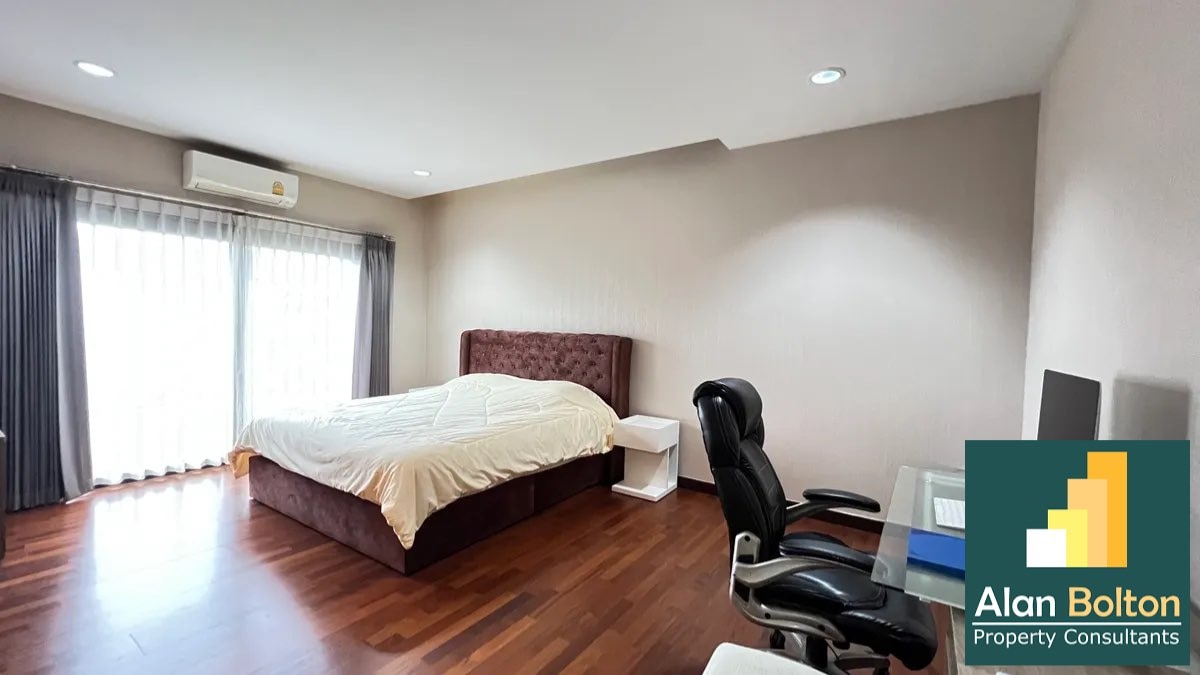 Beautiful Pool Villa For Rent In Huay-yai photo 28