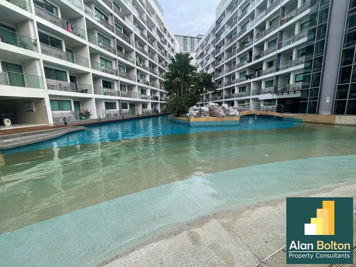 Studio Condo For Rent