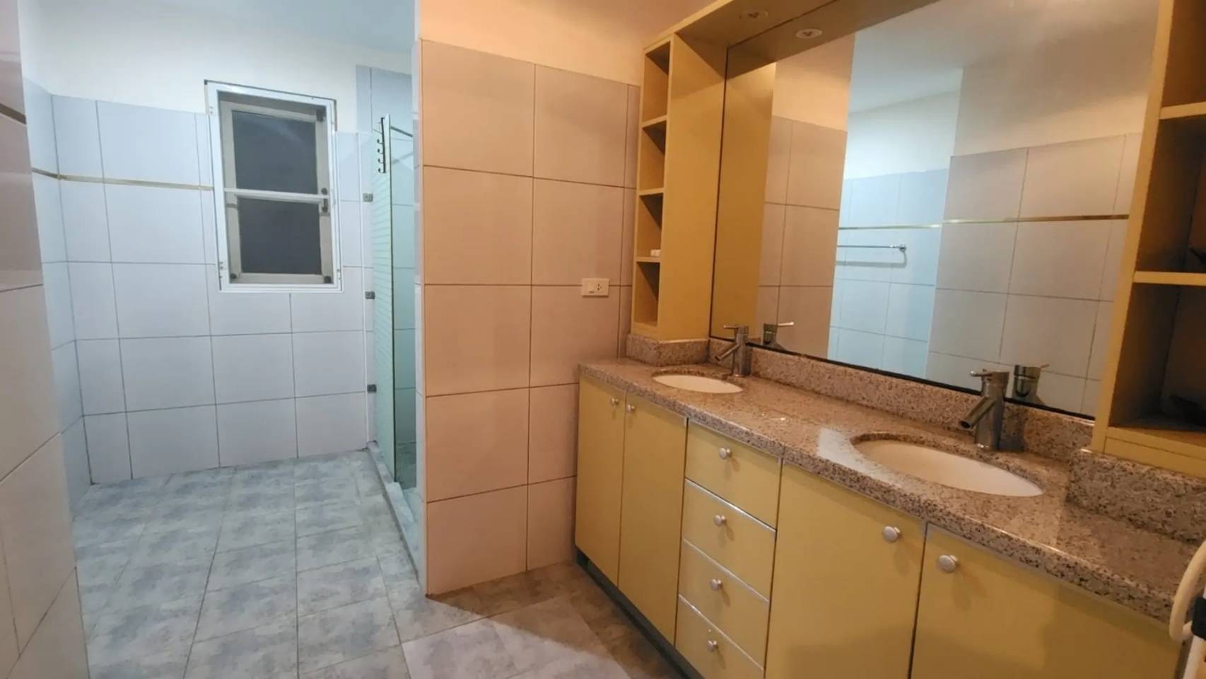 1 Bedroom Bungalow and Resort For Rent photo 16