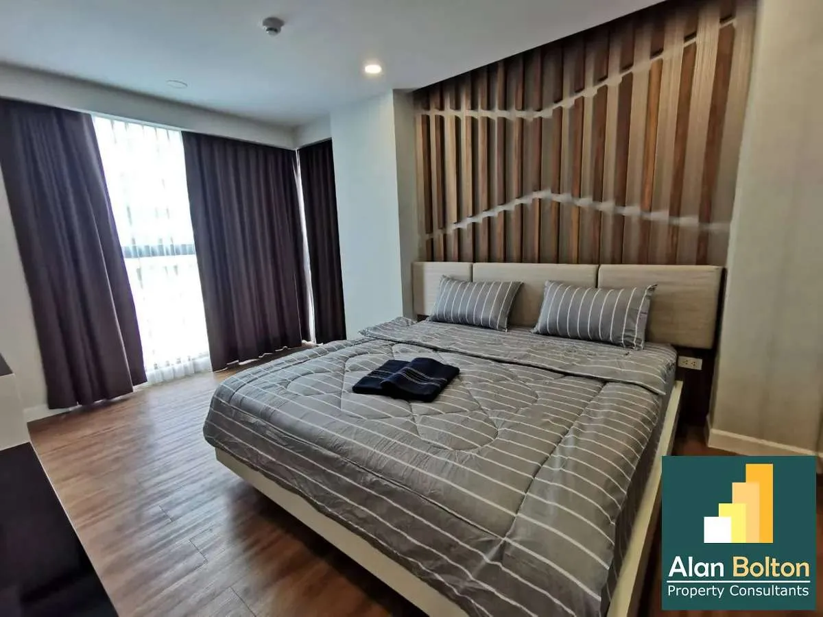 Two Bedroom Condo For rent In Dusit condominium
