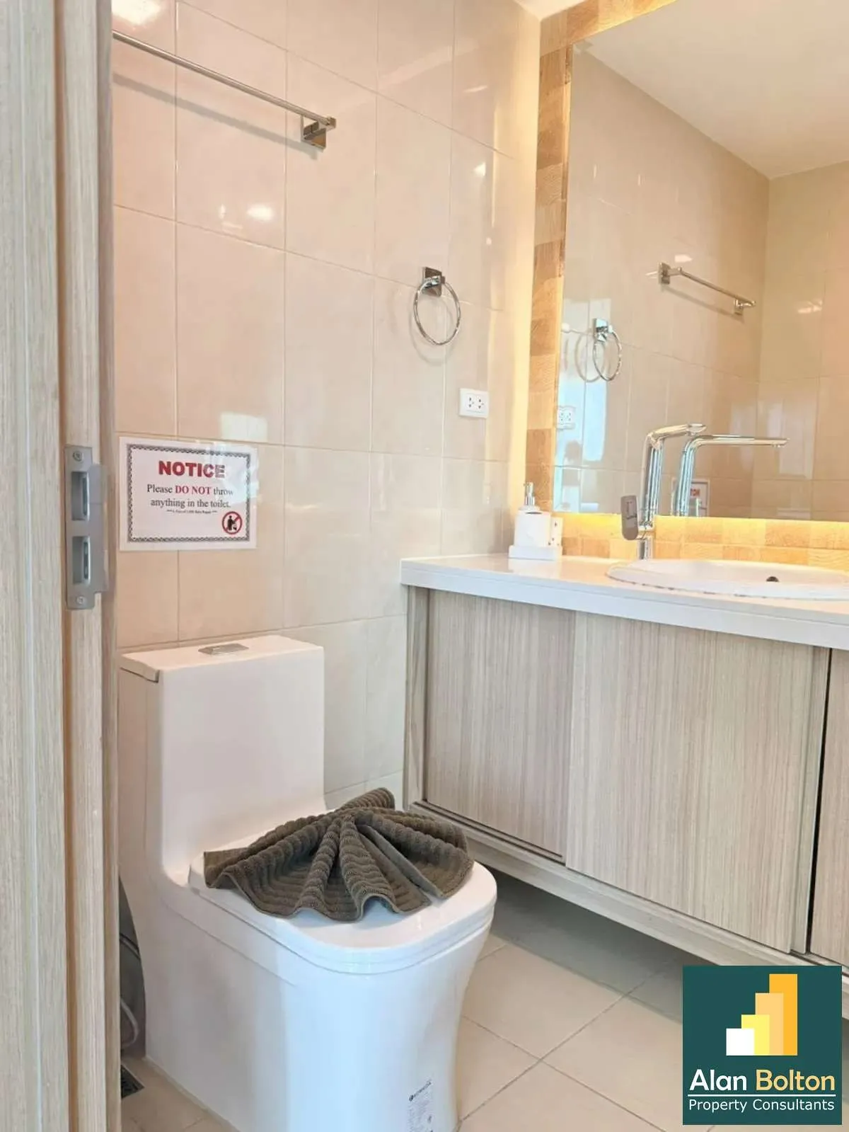 1 bedroom for rent photo 6