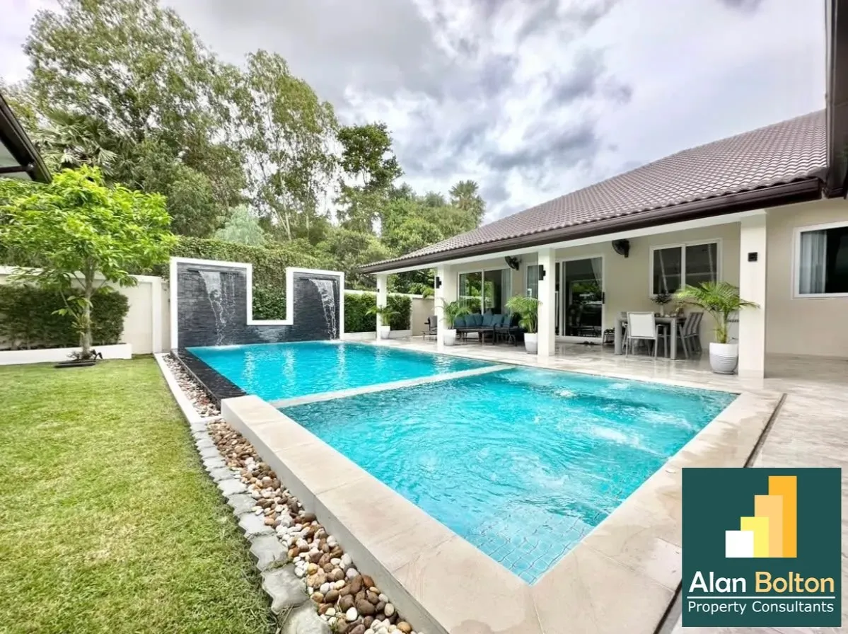 Pool Villa 6 Bedrooms 7 Bathrooms in Huay yai photo 4