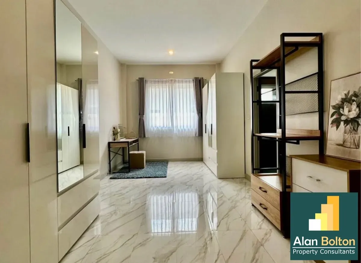 Pool Villa 6 Bedrooms 7 Bathrooms in Huay yai photo 10