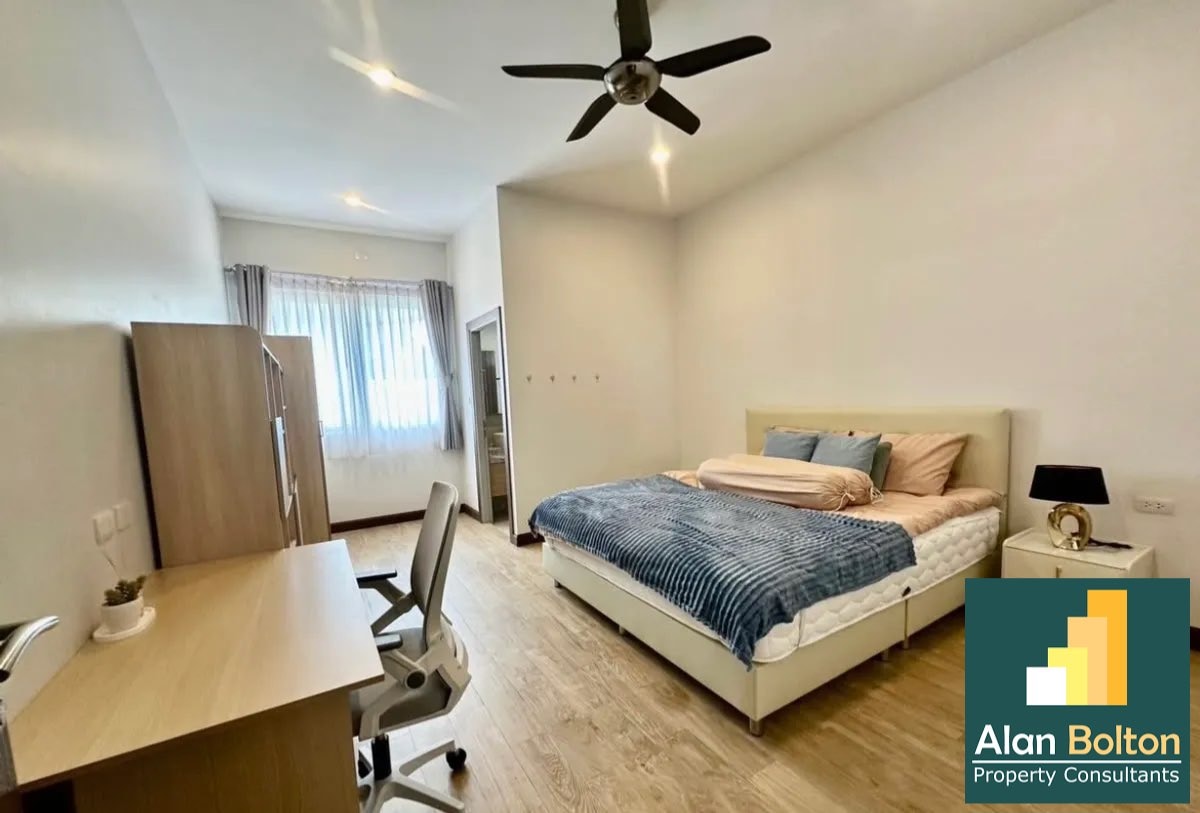 Pool Villa 6 Bedrooms 7 Bathrooms in Huay yai photo 6