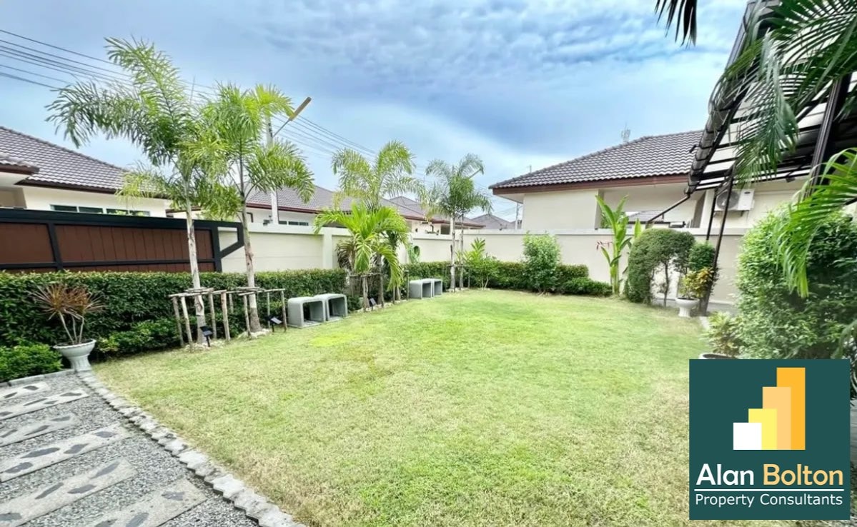 Pool Villa 6 Bedrooms 7 Bathrooms in Huay yai photo 23