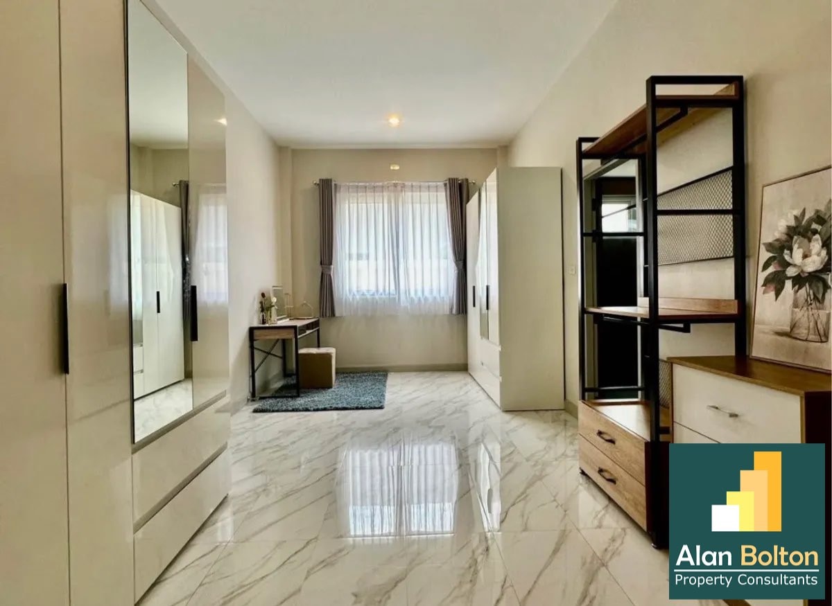 Pool Villa 6 Bedrooms 7 Bathrooms in Huay yai photo 10