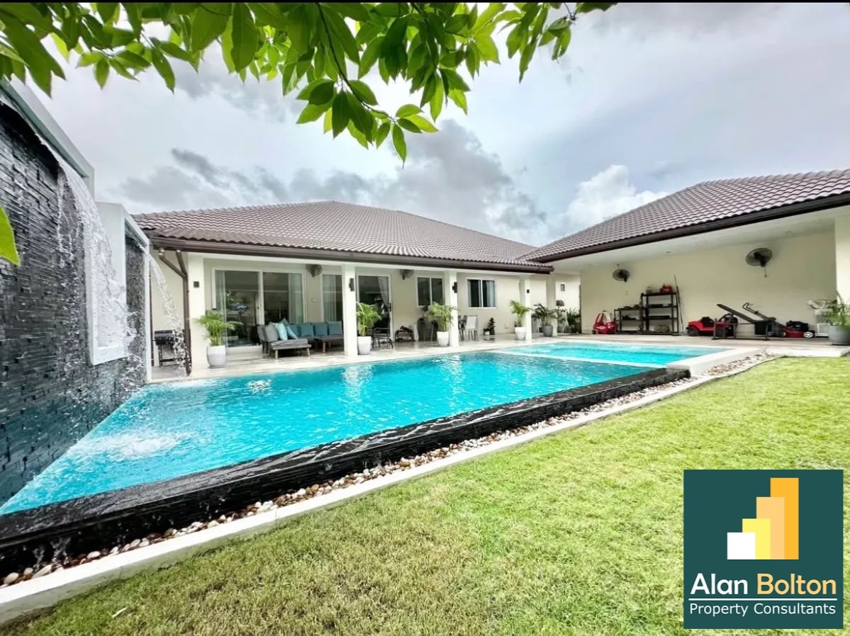 Pool Villa 6 Bedrooms 7 Bathrooms in Huay yai photo 22
