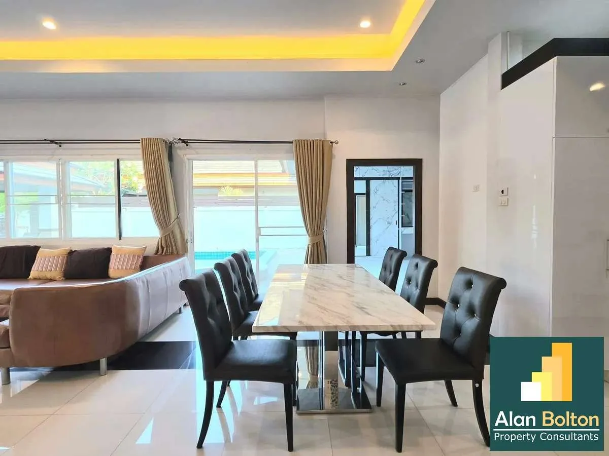 Luxury modern house for rent photo 11