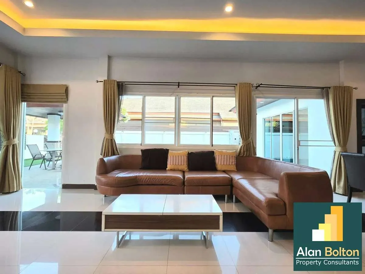Luxury modern house for rent photo 13
