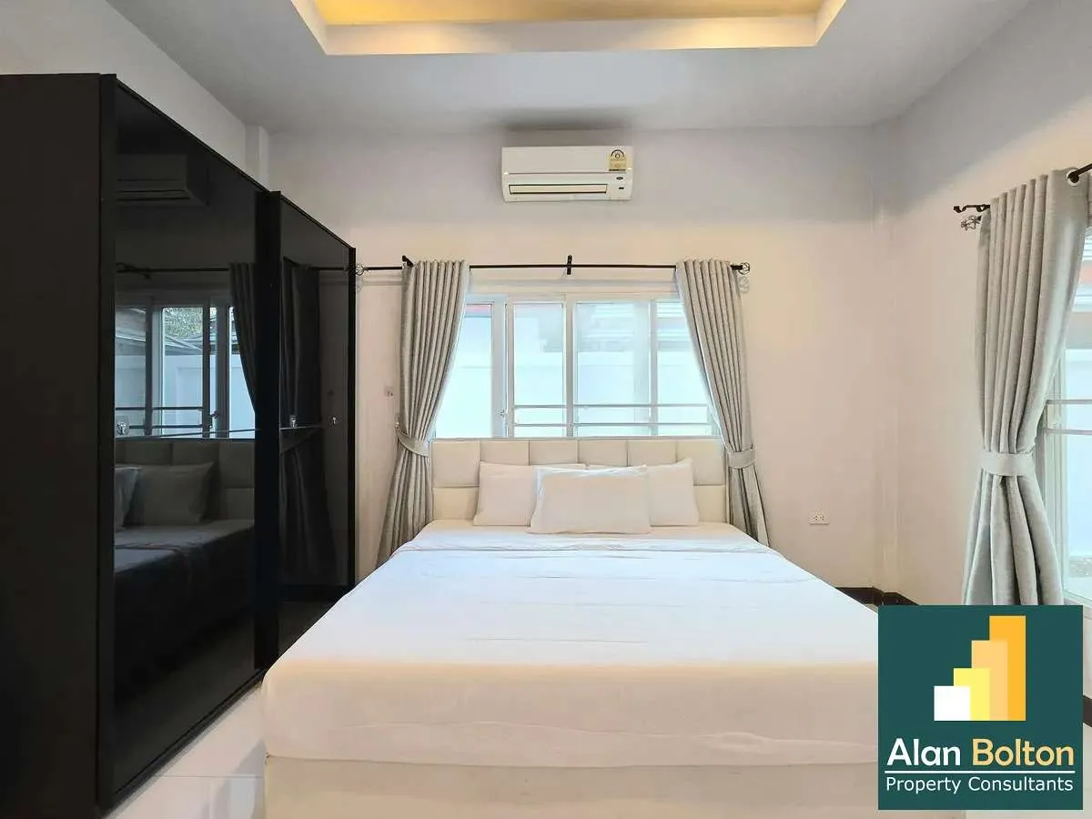 Luxury modern house for rent photo 23