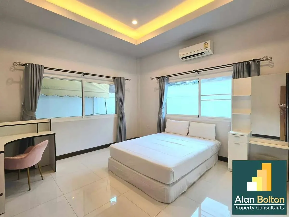 Luxury modern house for rent photo 7