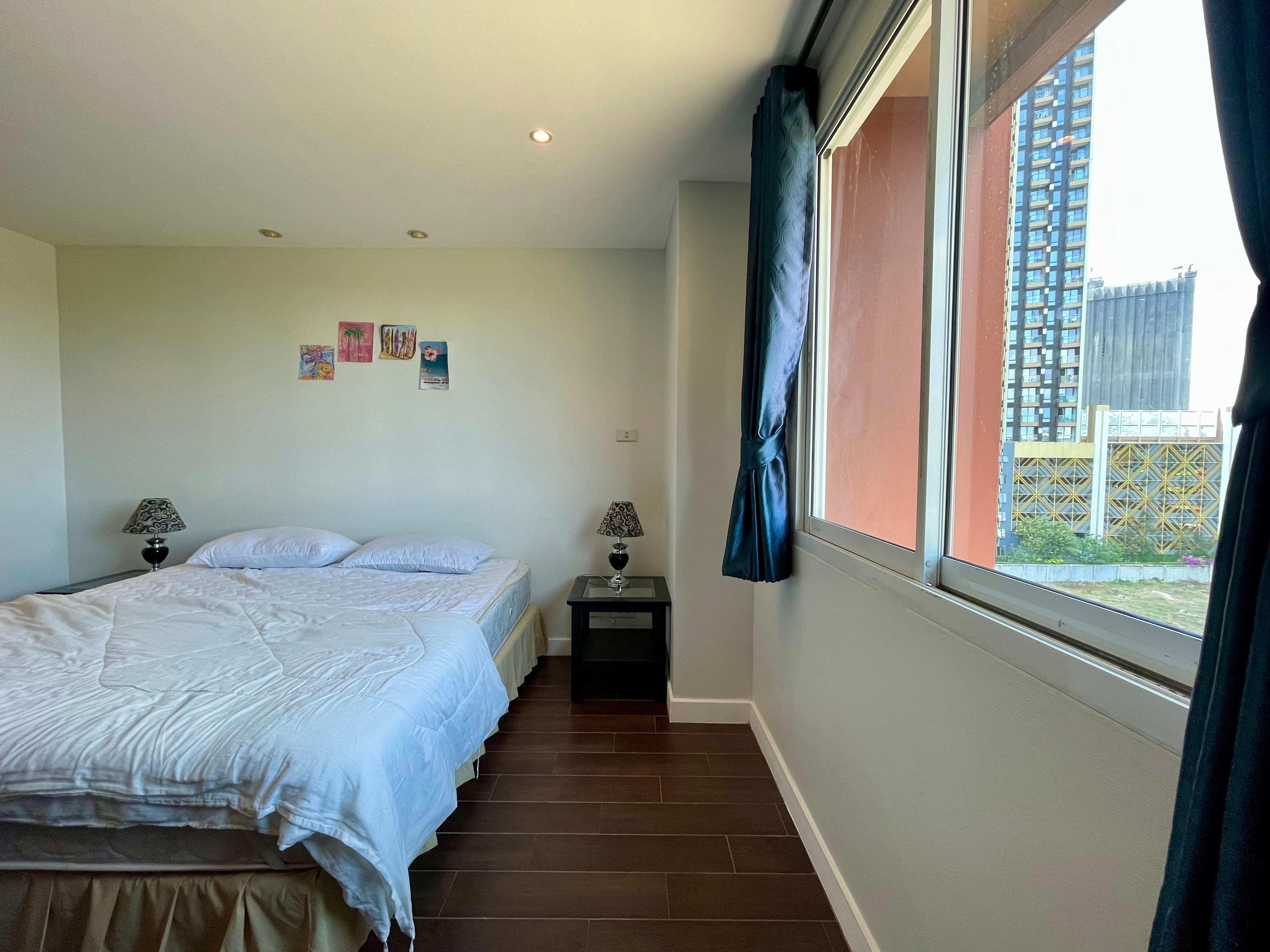 Jomtien Penthouse For sale 2 Bedroom 2 Bathroom 100 SQM In Thai Ownership photo 25