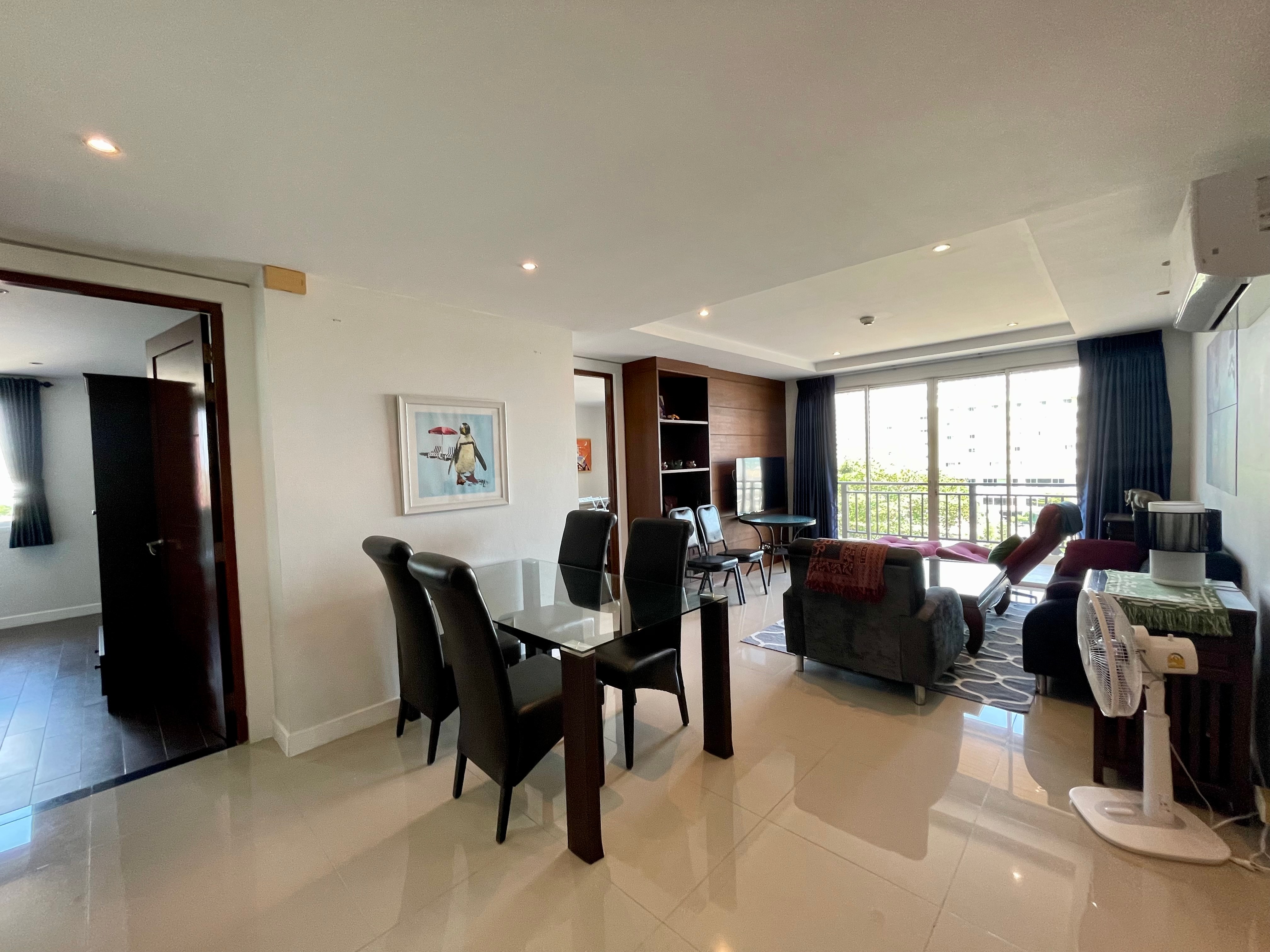 Jomtien Penthouse For sale 2 Bedroom 2 Bathroom 100 SQM In Thai Ownership photo 19