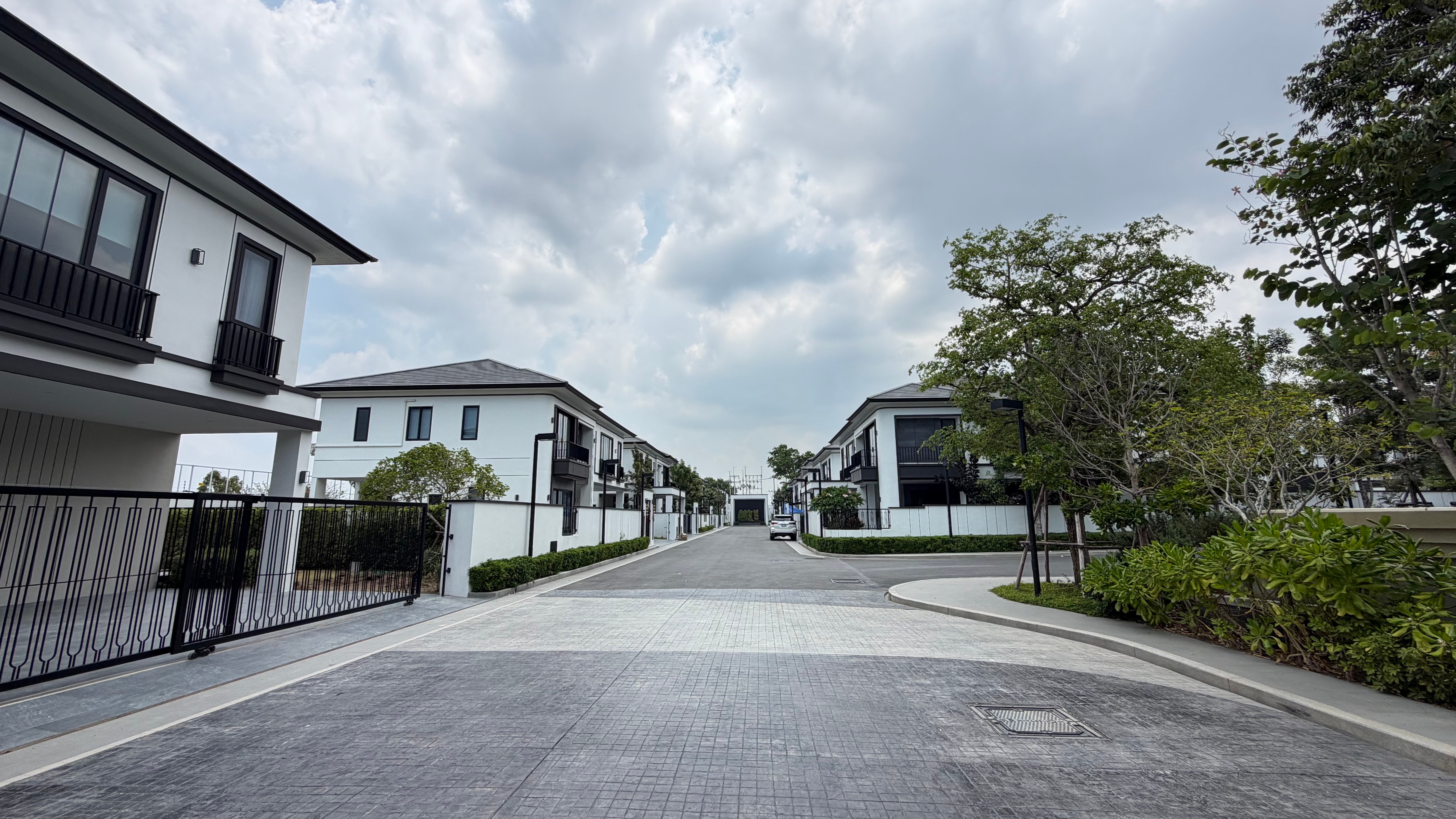 Modern House In East Pattaya photo 22