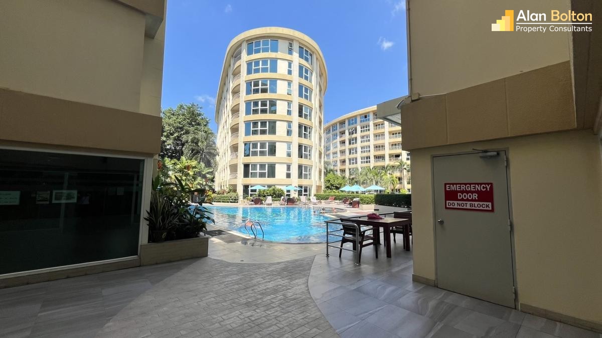 2 Bed 1 Bath in Central Pattaya ABPC1198 photo 17