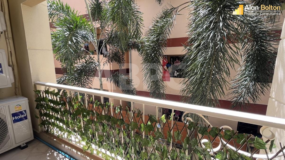 2 Bed 1 Bath in Central Pattaya ABPC1198 photo 13