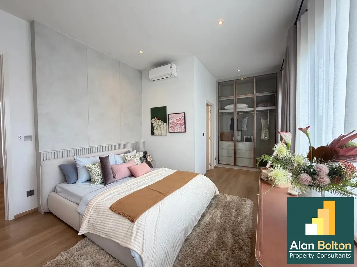 Modern House For Sale In East Pattaya photo 11