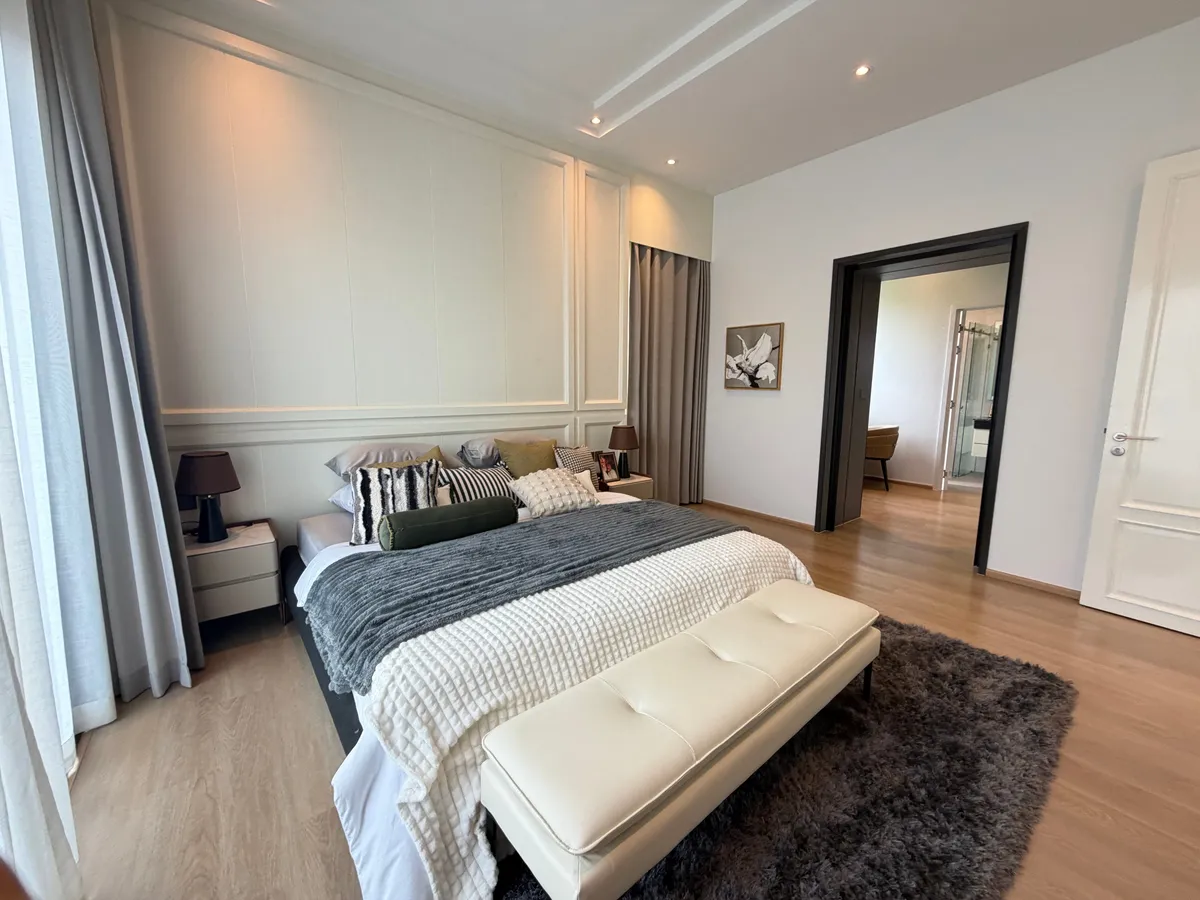 Modern House For Sale In East Pattaya photo 17
