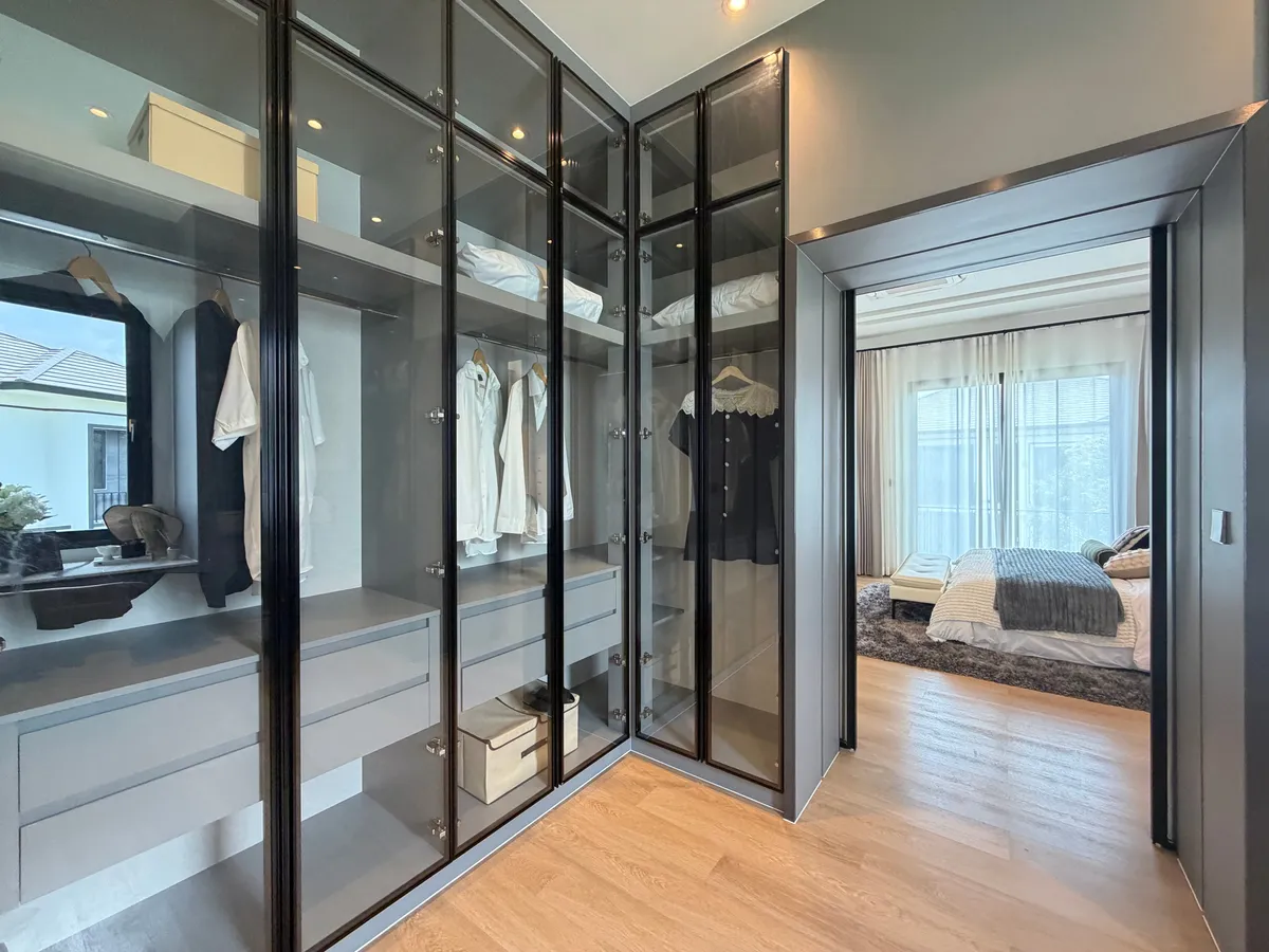 Modern House For Sale In East Pattaya photo 19