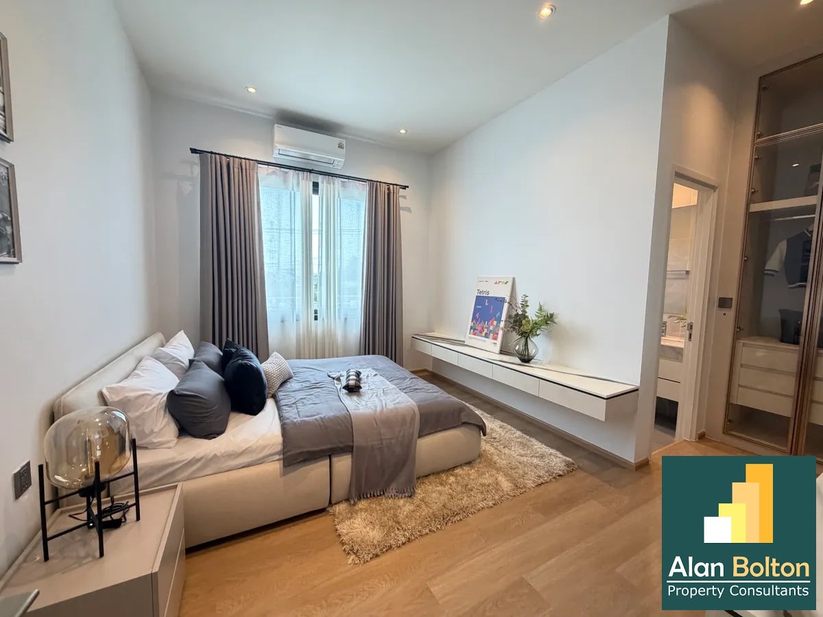 Modern House For Sale In East Pattaya photo 4