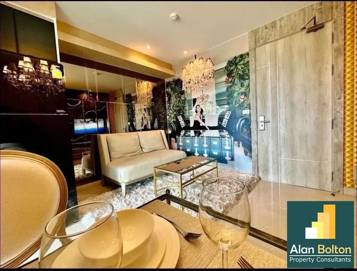 Corner room City View 1 Bedroom 1 Bathroom in Jomtien photo 12