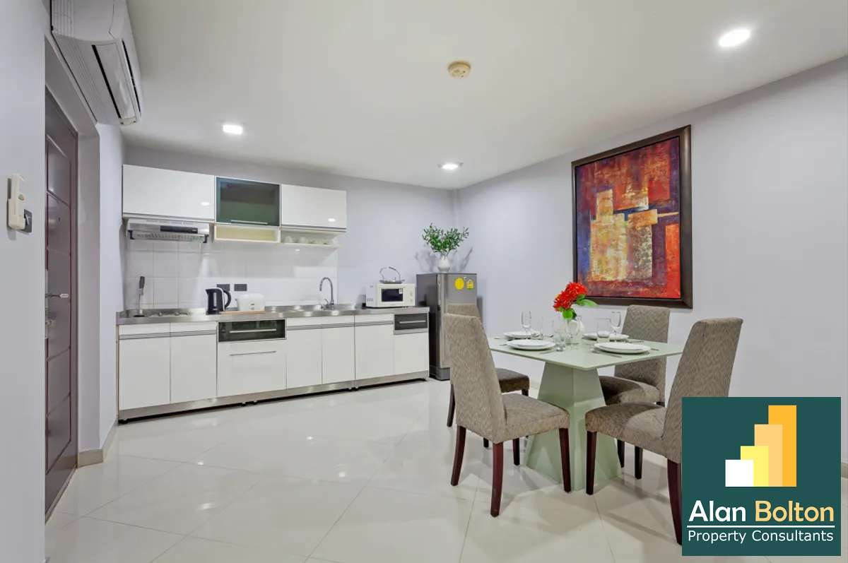 1 Bed 1 Bath in Pratumnak photo 8