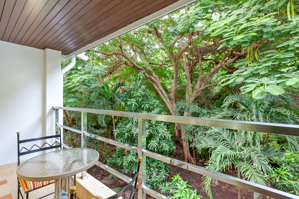 1 Bed 1 Bath in Pratumnak photo 20