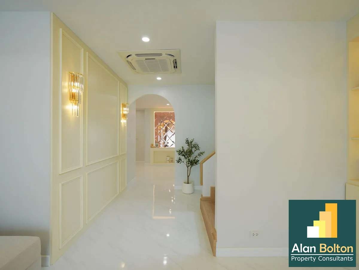 3 Bedroom 3 Bathroom in Baan Suan Lalana photo 14