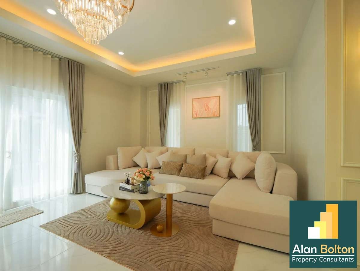3 Bedroom 3 Bathroom in Baan Suan Lalana photo 15